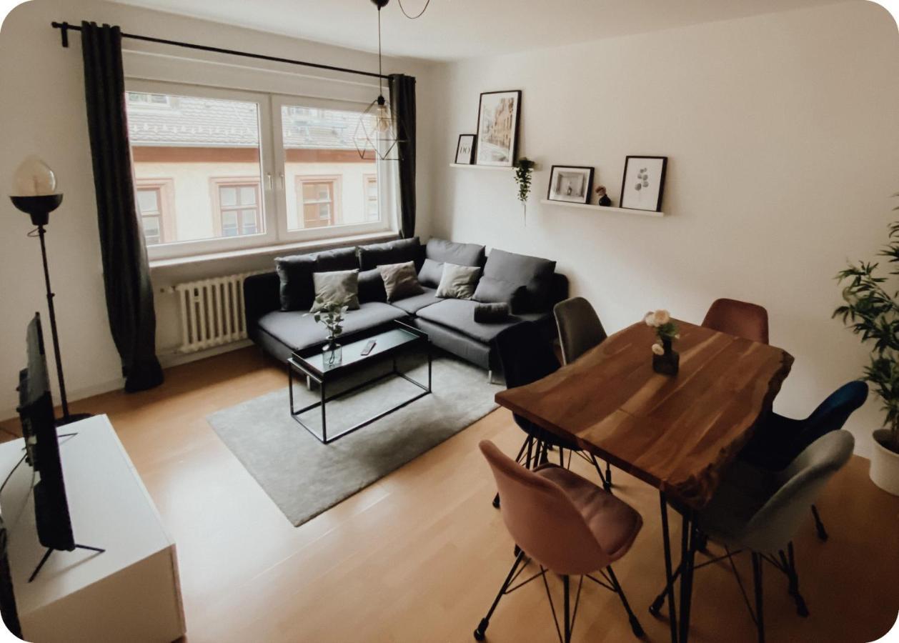 Attraktive 3-Zimmerwohnung - Zentrum Wuerzburg & Naehe Bahnhof ภายนอก รูปภาพ
